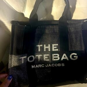 Marc Jacobs The Tote Bag